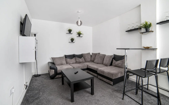 2 Bedroom Flat City Center - The Boat House -