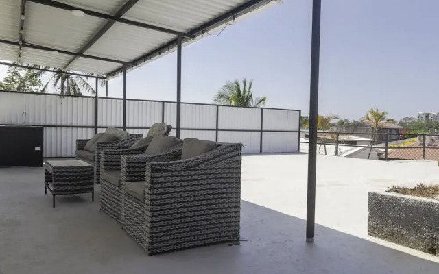 Js -14b 6 Bedroom Home