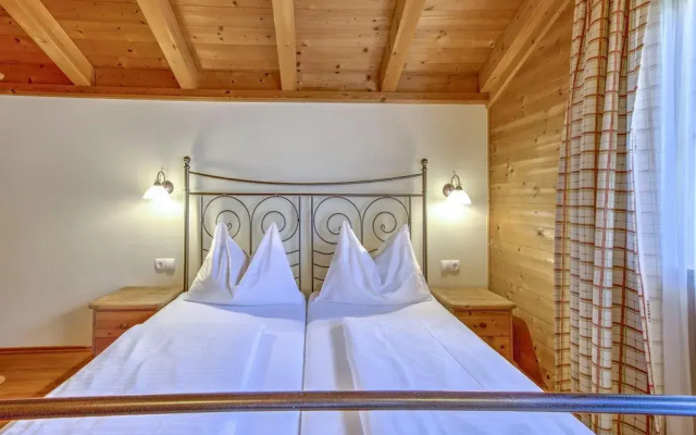 Scenic Stay in Feriendorf Wildschonau Chalet