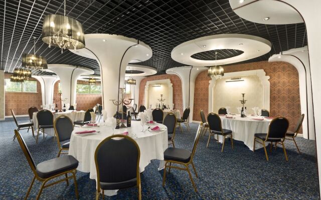 Ramada Birmingham Oldbury M5 J2