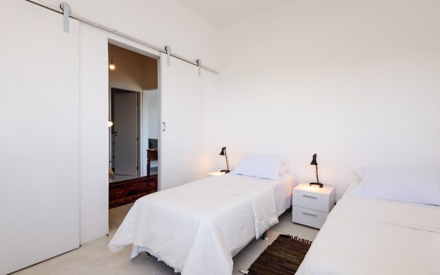 Omar do Rio - Apartamento V403