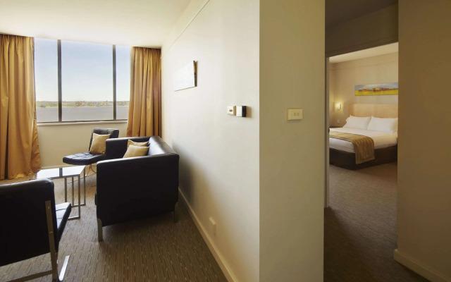 Quality Hotel Ambassador Perth