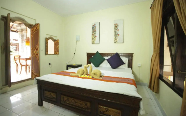 Liang House and Hostel