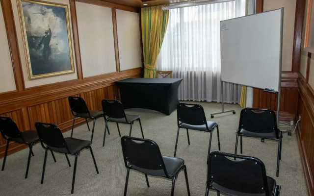 Abba Presidente Suites Puerto Montt