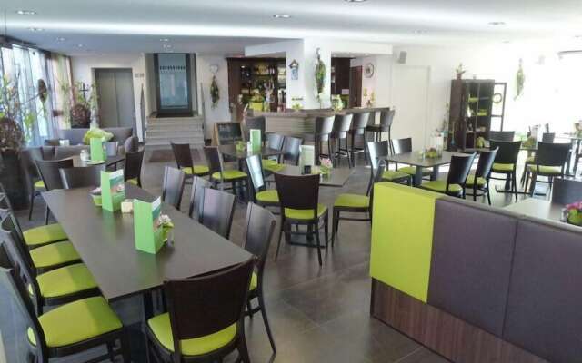Hotel und Café Paso