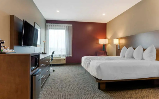 Best Western Plus Dauphin