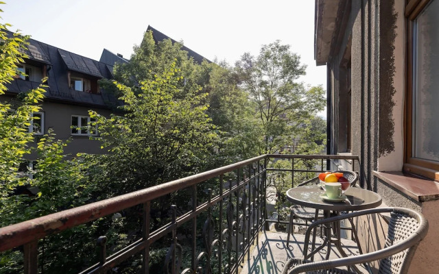 Apartments on Krupówki by Renters