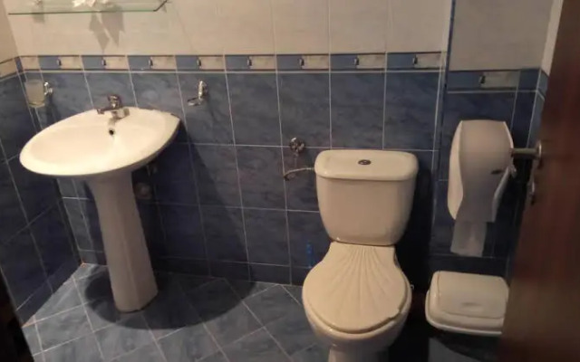 Asya Guest House