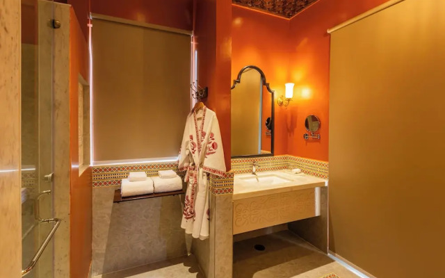 Dev Bagh Luxurious Private Suites
