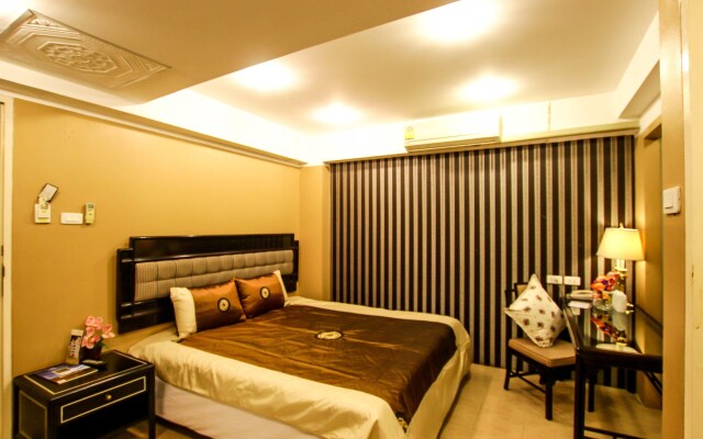 MAMBA and Baan Aranya Serviced Apartment