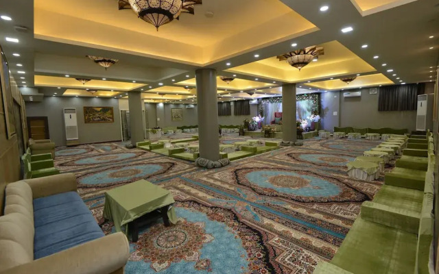 Hotel Golden Leaf Kashmir