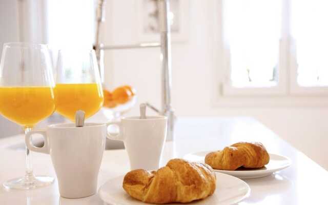 Malasaña Fantastic - Madflats Collection