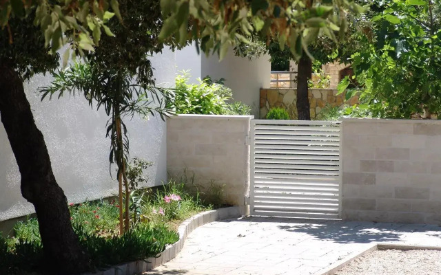 Green Paradise Apartment Novalja
