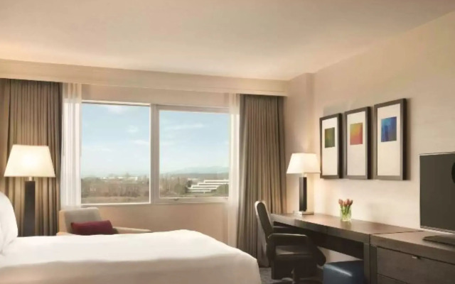 Radisson Hotel Vancouver Airport