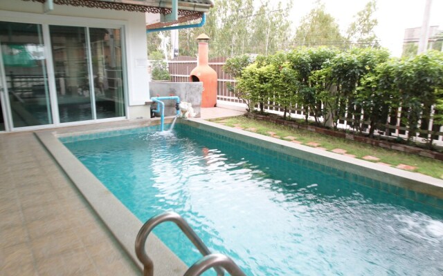 Fira Villa Huahin