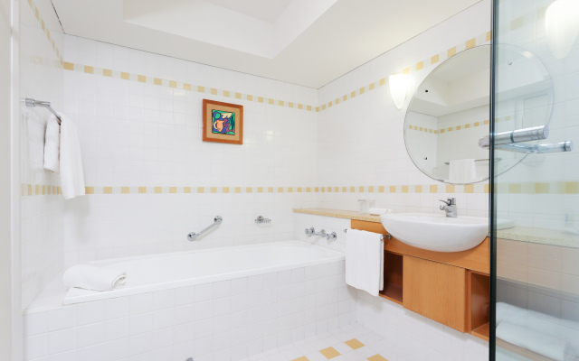 Crowne Plaza Perth by IHG