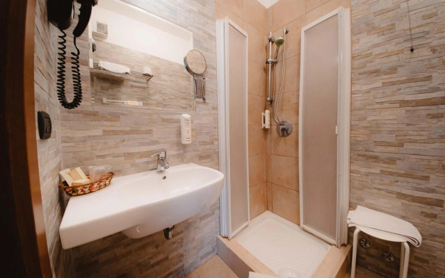 Hotel Accord Le Rose