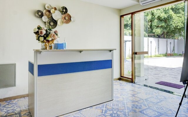 OYO 90629 The Home Srengseng