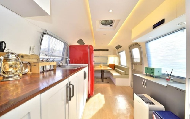 Pohang Glampingaen and Caravan Pension