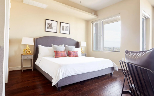 Sonder at The Catherine