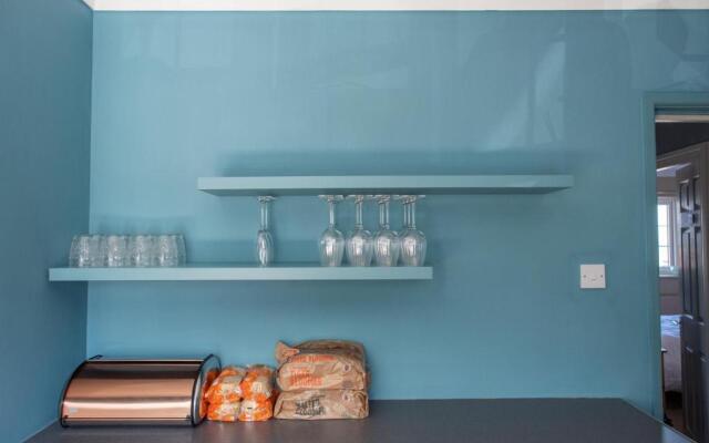 Clovelly Guest House