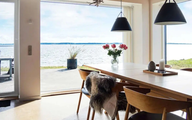 Picturesque Holiday Home in Struer near Sea