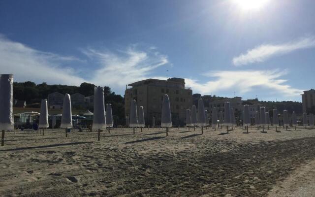 Bilocale in riva al mare