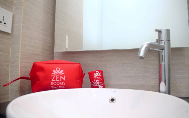 ZEN Rooms Basic Kusuma Bangsa