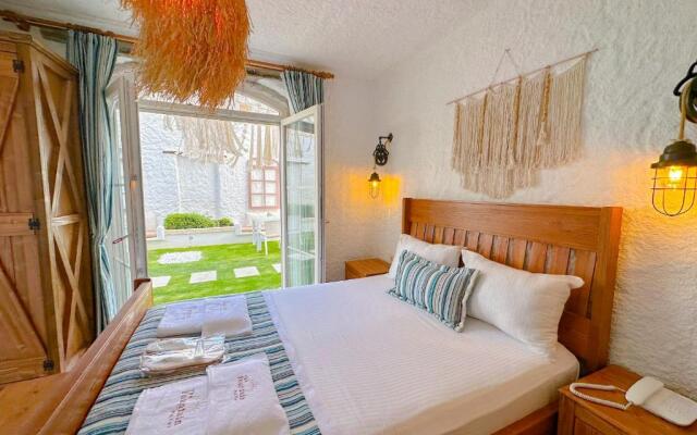 The Fountain Çeşme