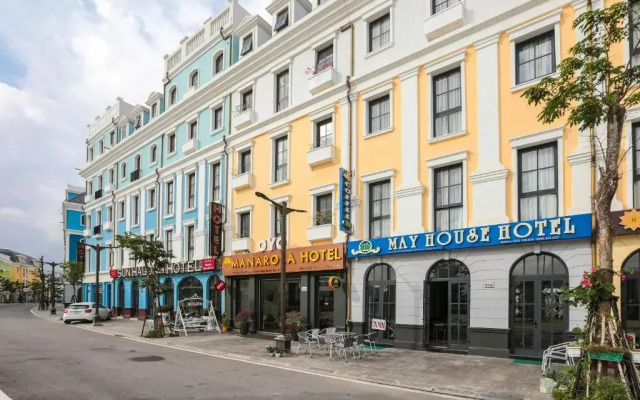 Manarola Hotel by OYO Rooms