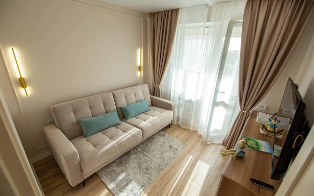 Апартаменты на проспекте Победы 83