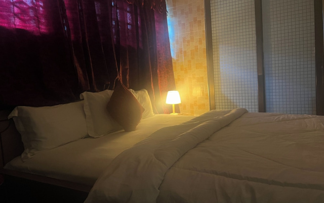 Paskandy Hotel