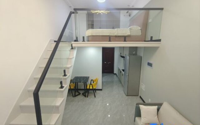 Changchun Lianju Loft Self-service Apartment