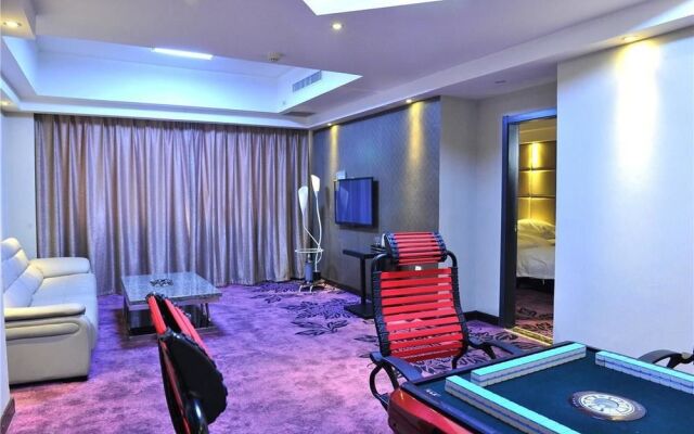 Zhumadian Yuechao Vogue Hotel