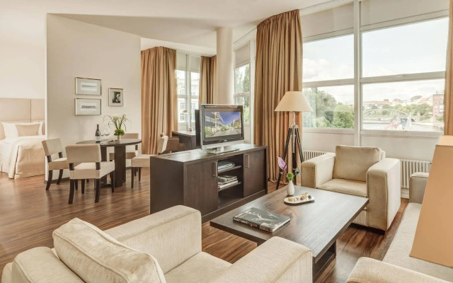 Abion Villa Suites