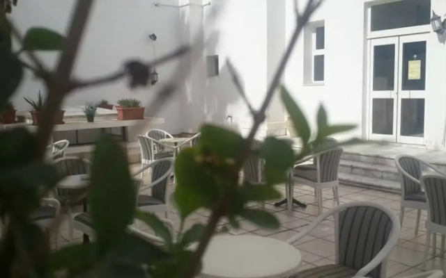 Ariha Hotel