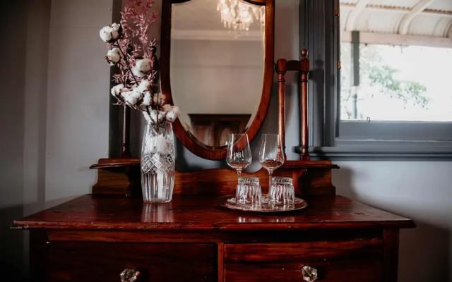 The Rabbit Hole Inn at Harvest Home