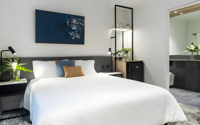 Oaks Cairns Hotel