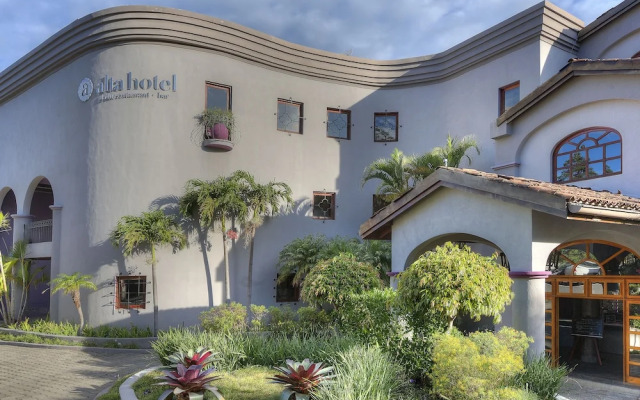 Alta Las Palomas Hotel