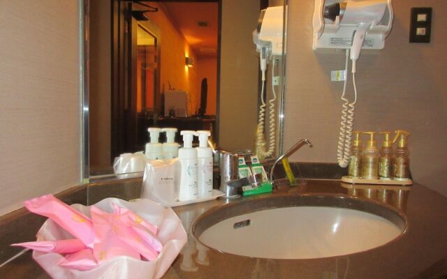 HOTEL G7 - Adults Only