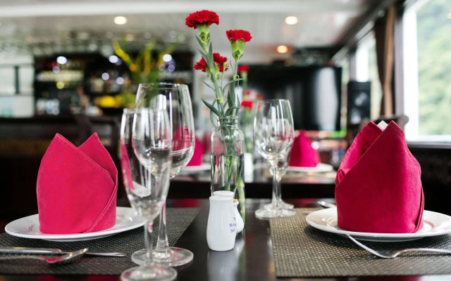 Halong Carina Cruise