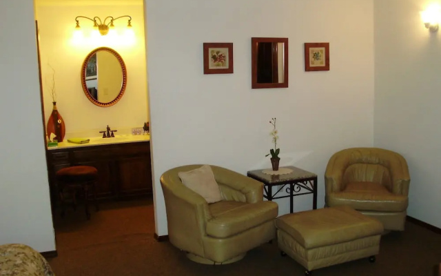 Village Lodge Condos