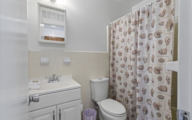 The Sportsman's Lodge & Marina