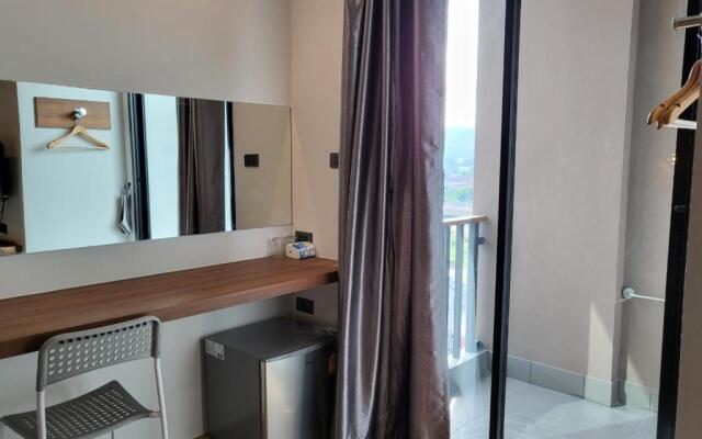 S3 Huahin Hotel