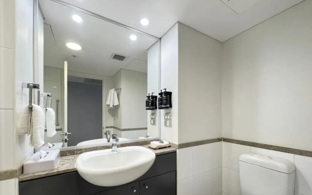 Metawise Sydney CBD Haymarket King Studio