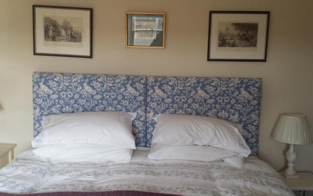 Dalpatrick Farmhouse