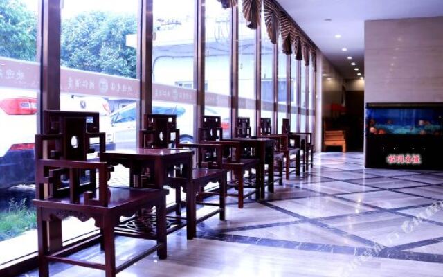 Hongren Hotel