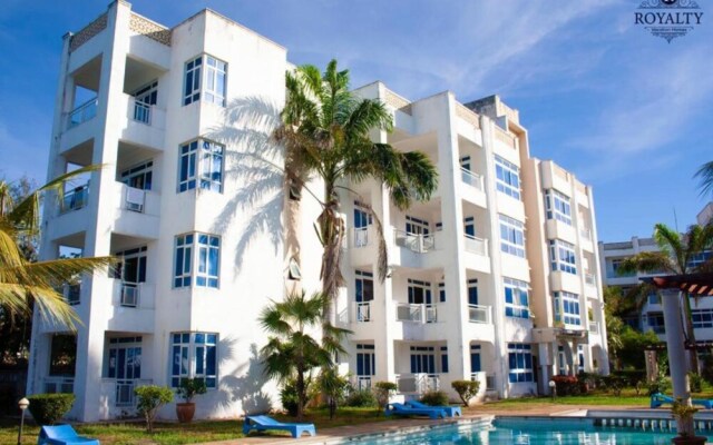 Stay.Plus Nyali Beachfront Apartment