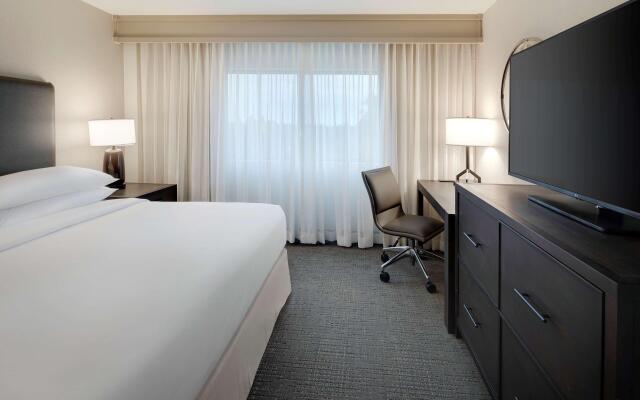 Embassy Suites by Hilton Detroit Troy Auburn Hills