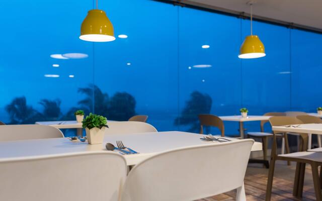 Hotel Calypso Beach